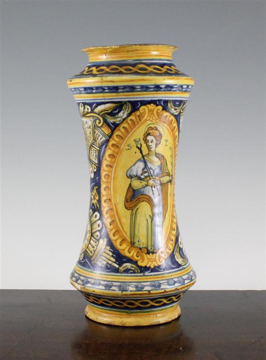 An Italian maiolica waisted