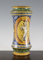 An Italian maiolica waisted al