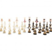 An Italian Murano Glass Chess
