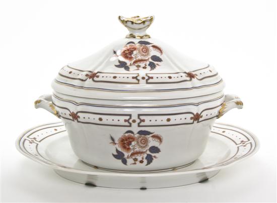 An Italian Porcelain Covered Tureen