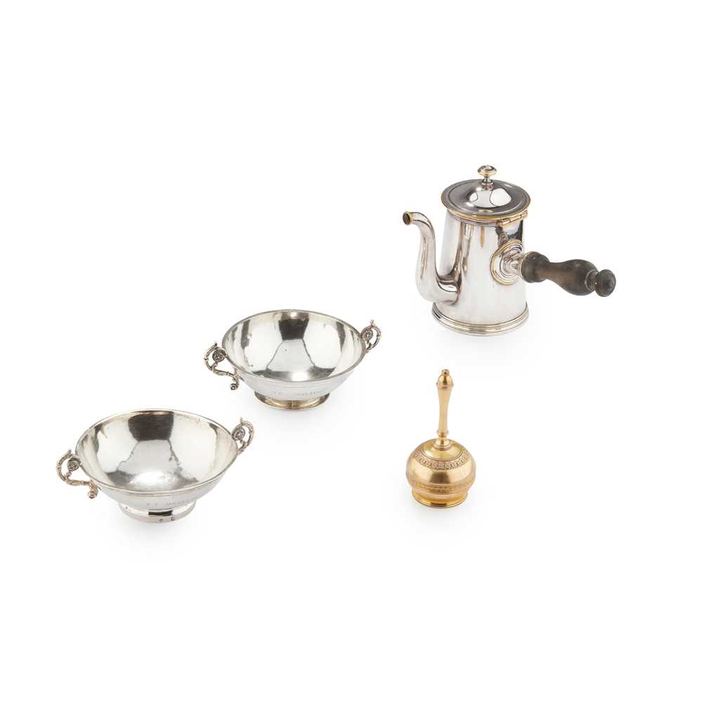 AN ITALIAN SILVER GILT TABLE BELL