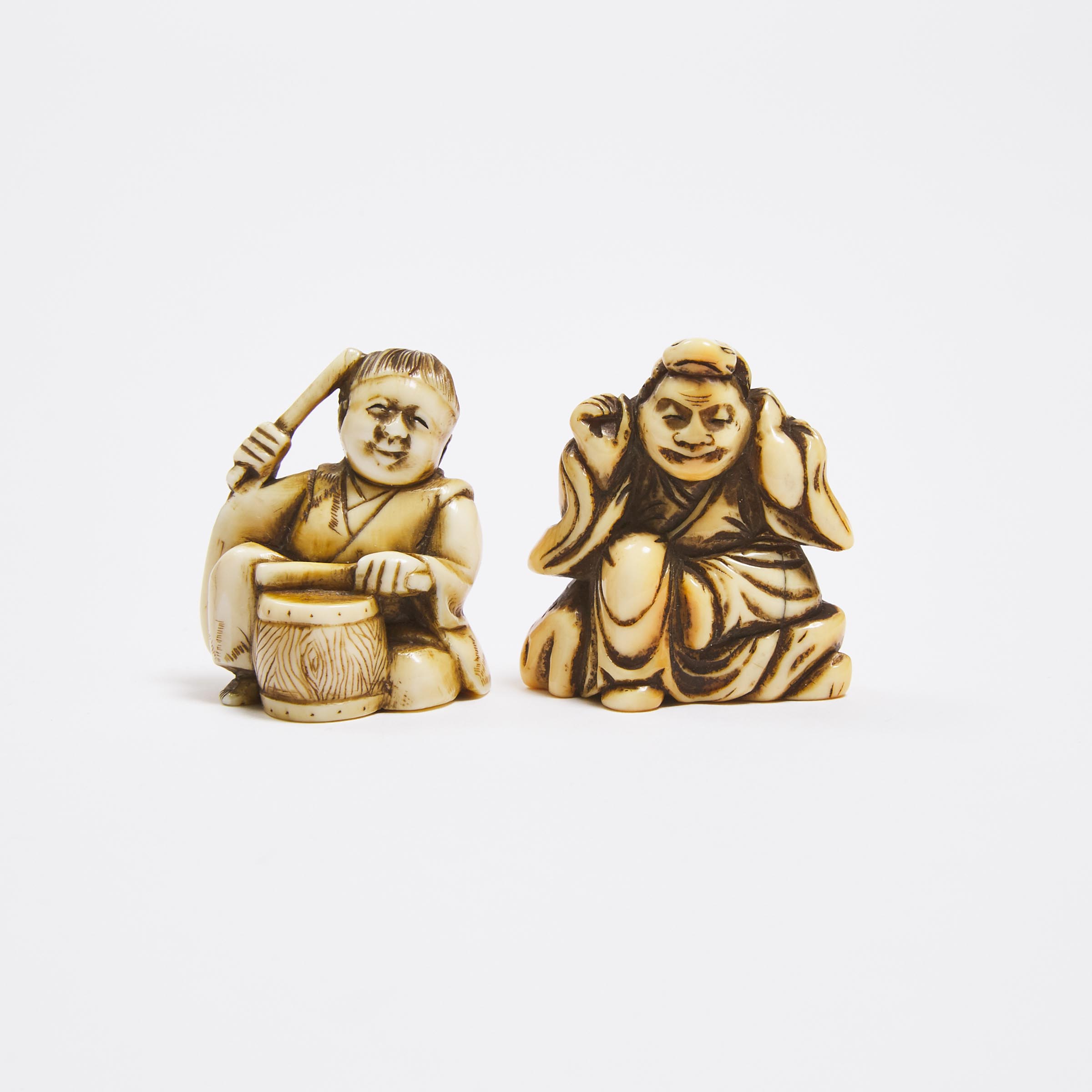 An Ivory Netsuke of Gama Sennin,