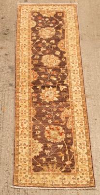 An modern Eastern runner, 292cm x