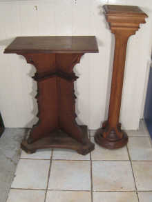 An oak stand the square top on a