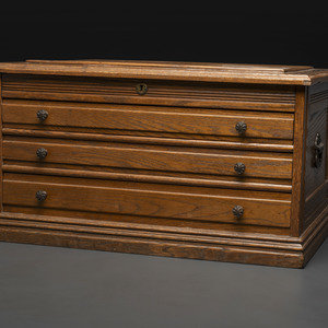 An Oak Three-Drawer Apothecary