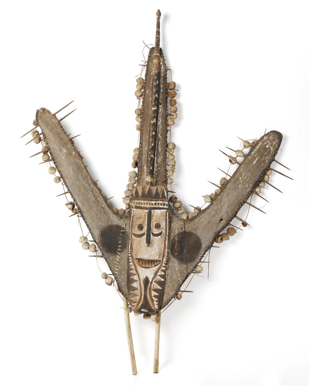 AN OCEANIC CANOE PROWAn Oceanic