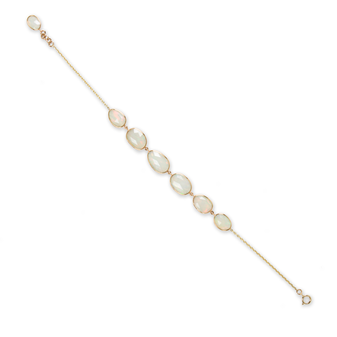 AN OPAL AND EIGHTEEN KARAT GOLD