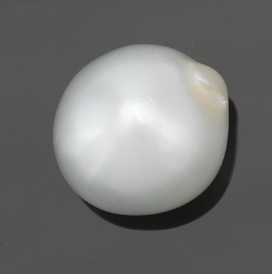 An Unmounted 18.95MM South Sea