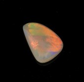 An Unmounted Opal Cabochon 5.0