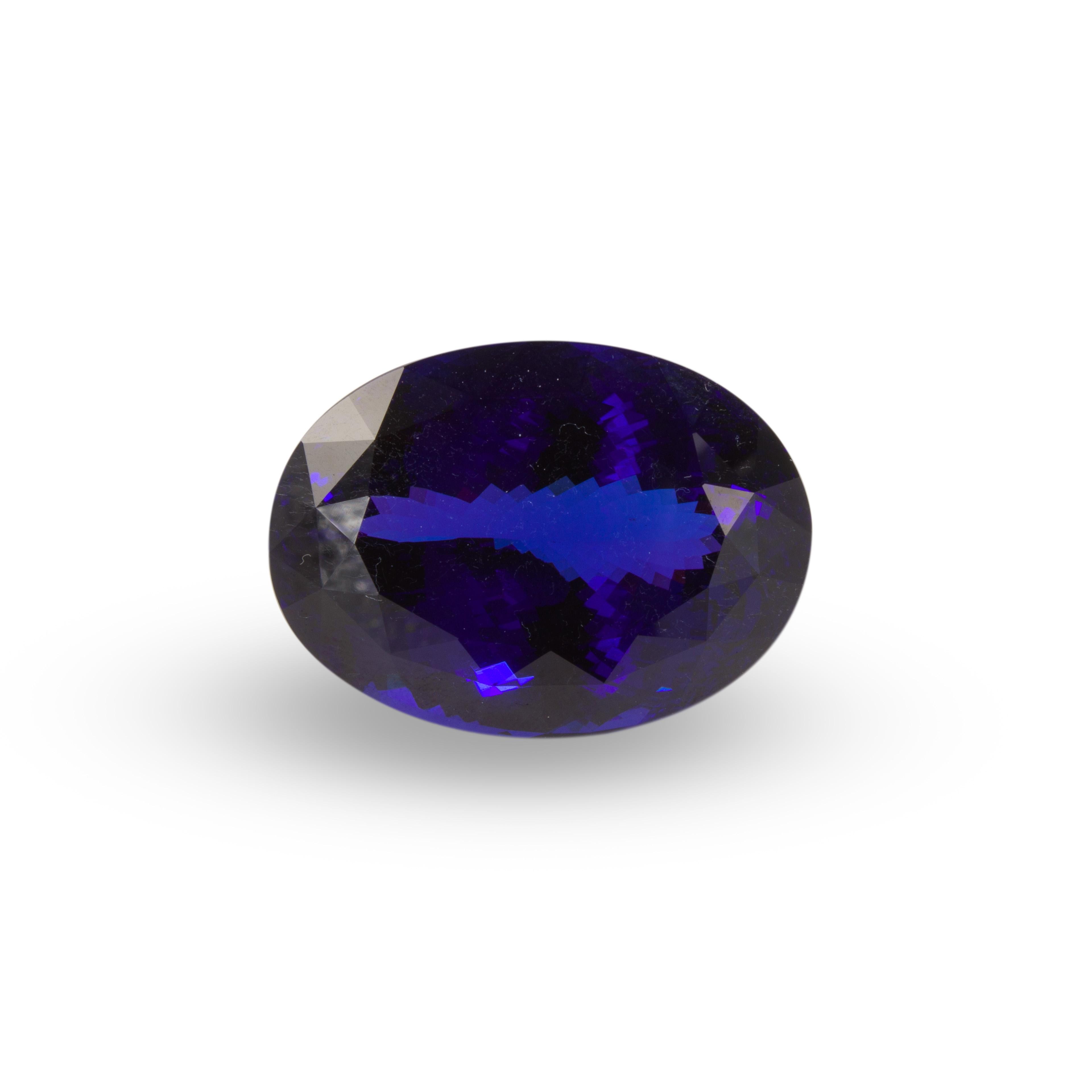 AN UNMOUNTED TANZANITE An unmounted