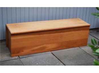 An unsigned VT made cherry lift top