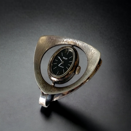 AN UNUSUAL ART DECO 800 SILVER BEHA