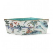 AN UNUSUAL CHINESE PAINTED POR