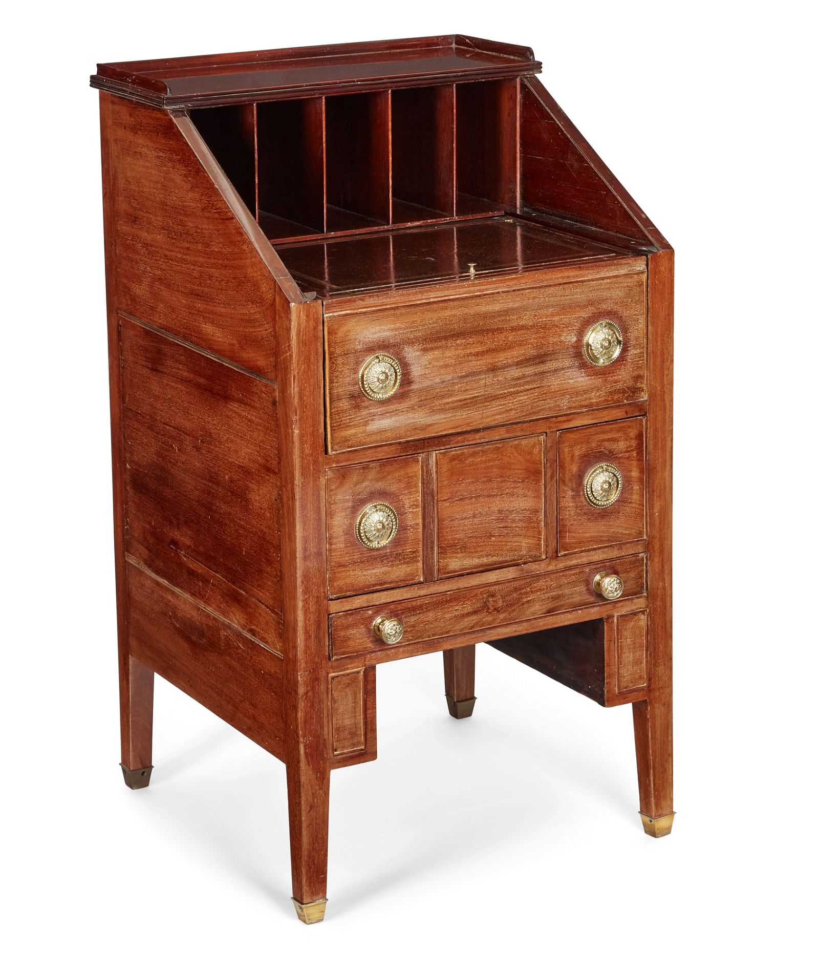 AN UNUSUAL GEORGE III MAHOGANY