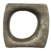 AN UTTERMOST SILVERED RESIN VA