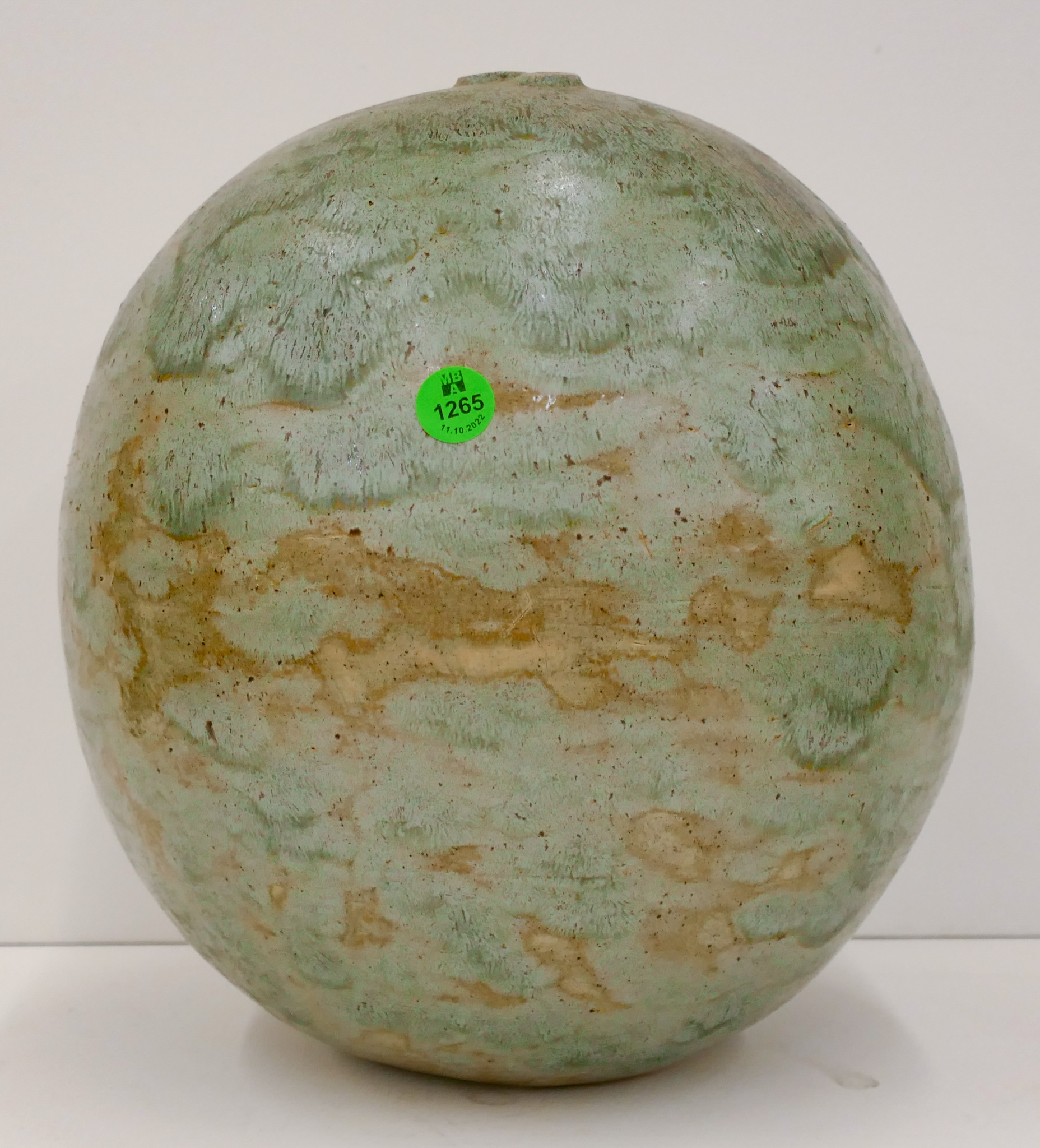Ana Avalos 1969 Studio Pottery Weed