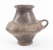 ANCIENT ETRUSCAN BUCCHERO HAND