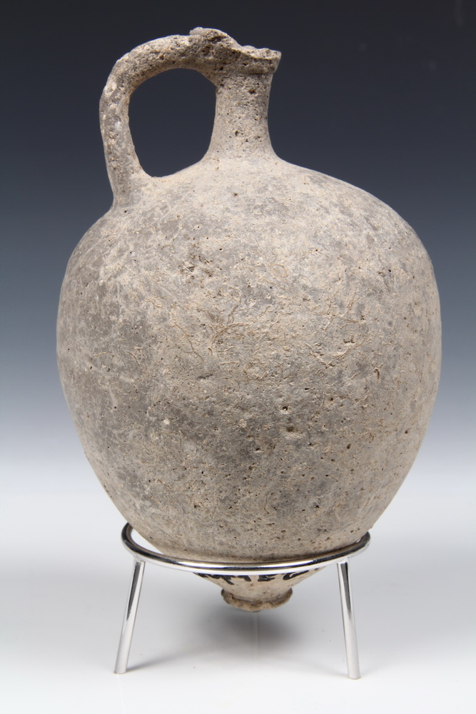 ANCIENT POTTERY - Small Clay Turnip