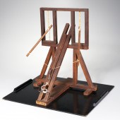 ANCIENT ROMAN CATAPULT MODEL,