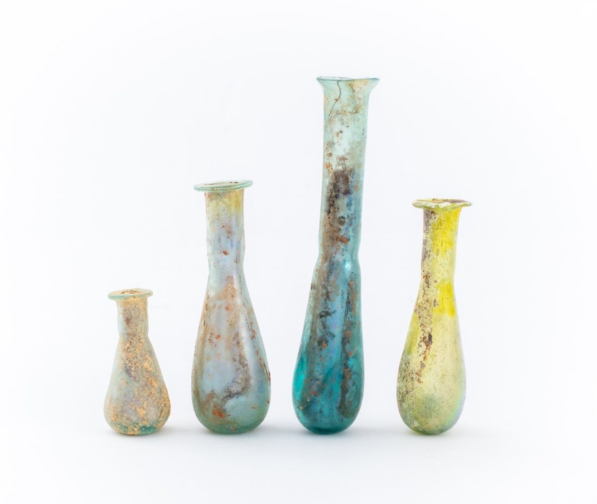 ANCIENT ROMAN GLASS UNGUENTARIA