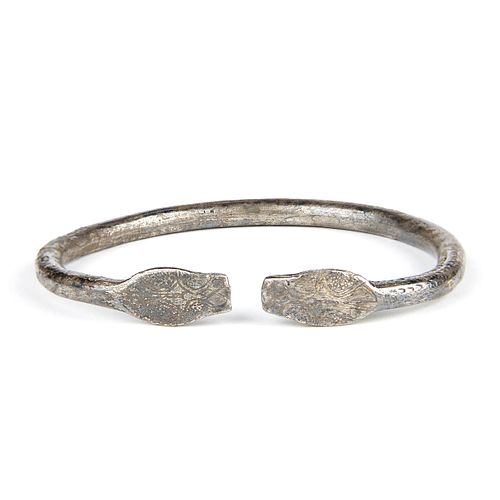 ANCIENT ROMAN SILVER SNAKE BANGLE