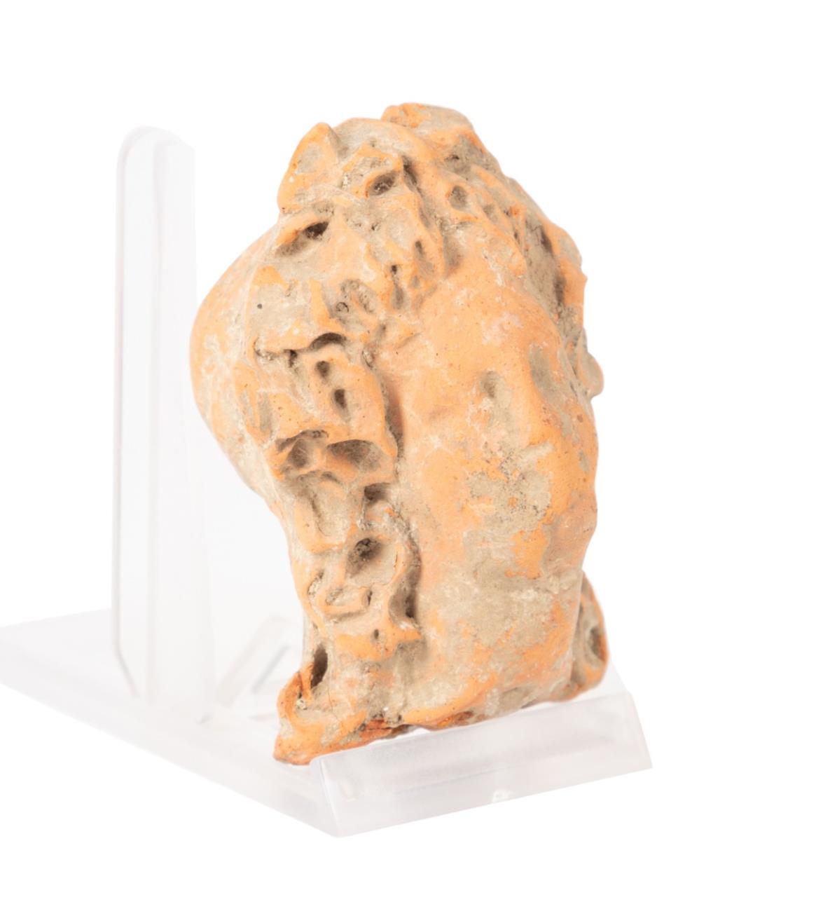 ANCIENT ROMAN TERRACOTTA BUST OF