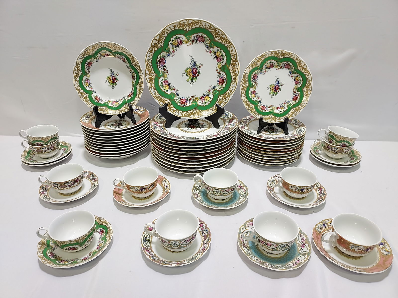 ANDREA BY SADEK SEVRES COLLECTION