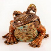 ANDREW HULL POTTERY FIGURE, FR