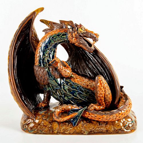 ANDREW HULL POTTERY FIGURINE,
