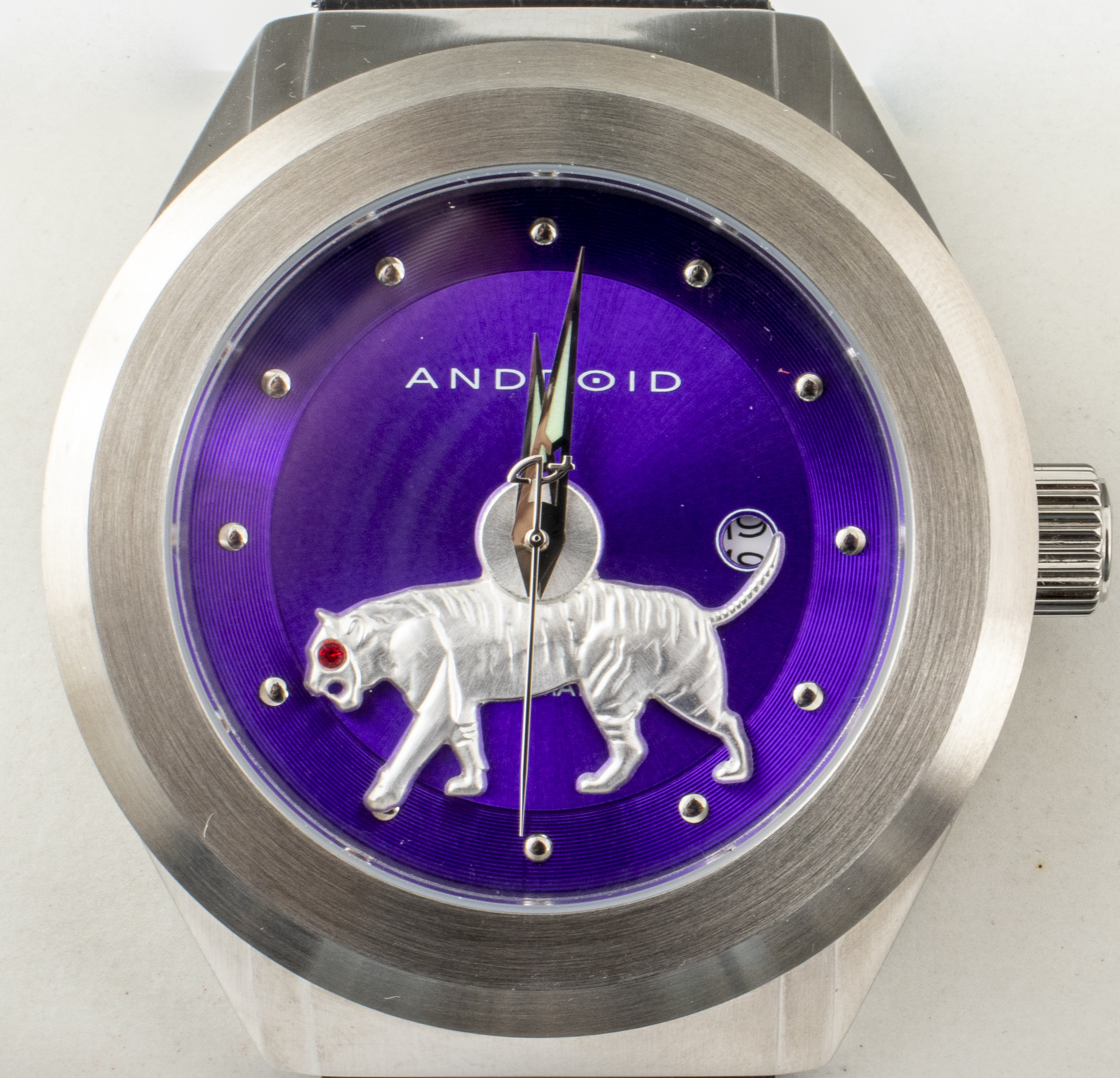 ANDROID "TATTOOED TIGER" AUTOMATIC