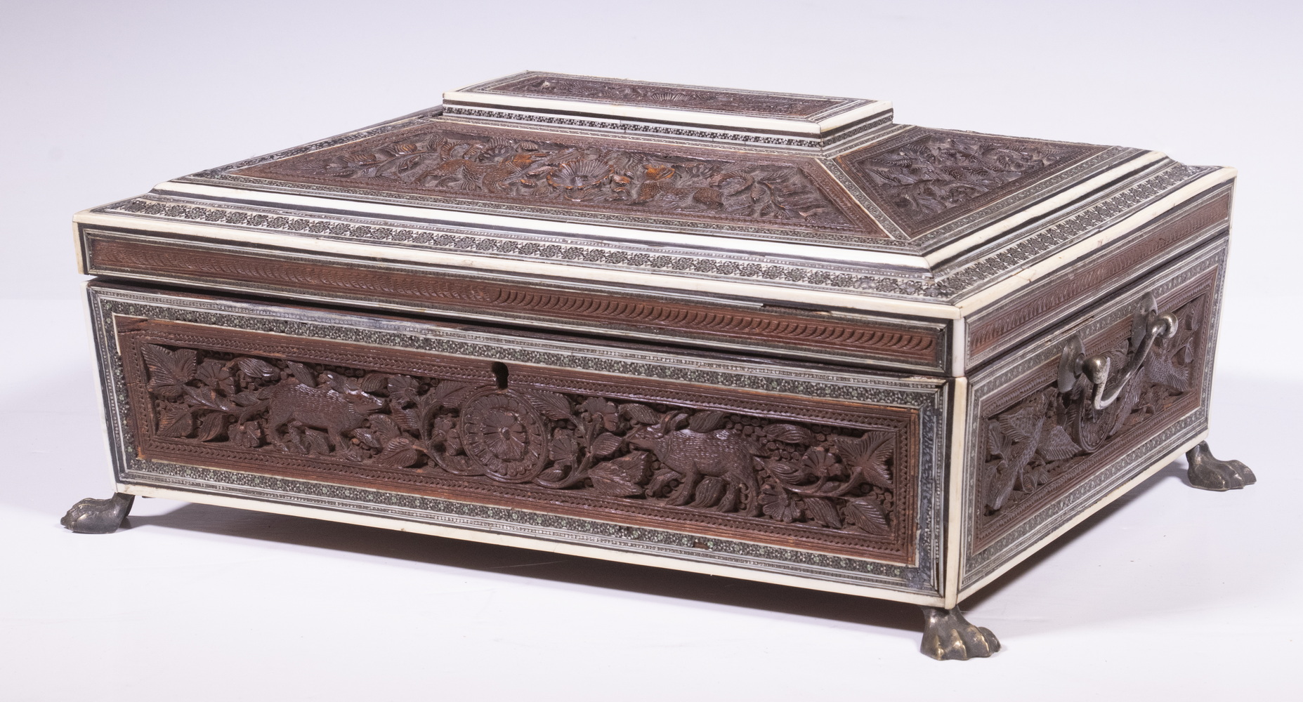 ANGLO-INDIAN CARVED SANDALWOOD
