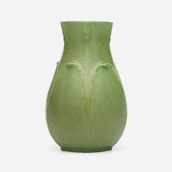 Annie Lingley for Grueby Faience