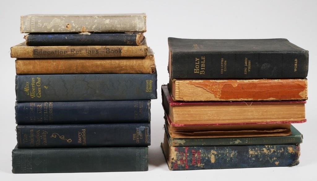 [ANNIE OAKLEY] 16 BOOKS FROM