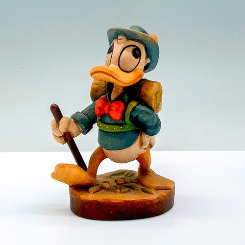 ANRI WALT DISNEY BACKPACKING DONALD