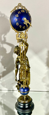 ANSONIA HUNTRESS SWINGIN BALL