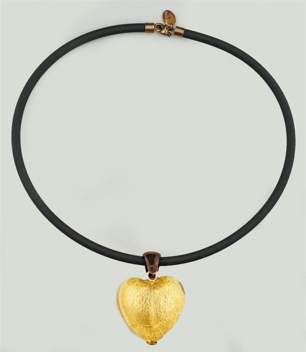 ANTICA MURRINA GLASS HEART ON BLACK