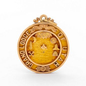 ANTIQUE 14K MASONIC BADGE MEDA