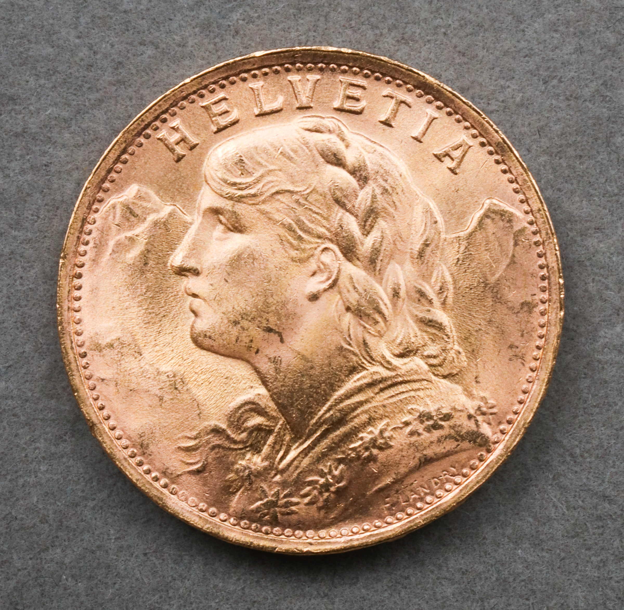 ANTIQUE 1935 SWITZERLAND 20