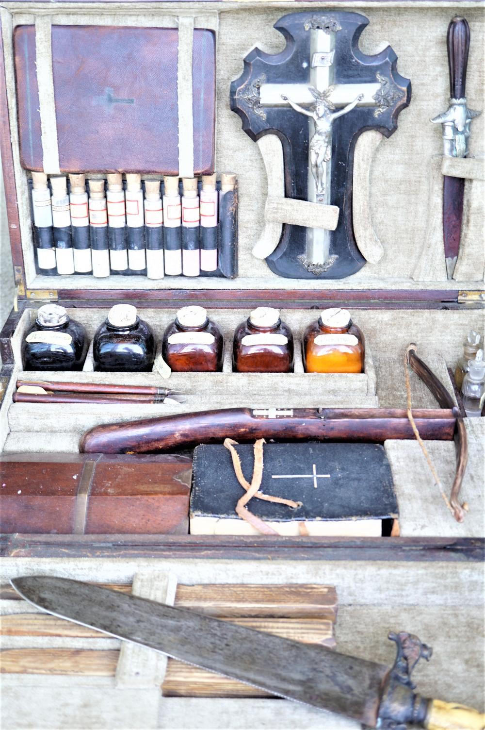 ANTIQUE 20TH CENTURY VAMPIRE