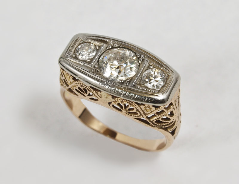 ANTIQUE 3 STONE DIAMOND FILIGREE