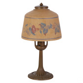 ANTIQUE ALADDIN REVERSE PAINTE