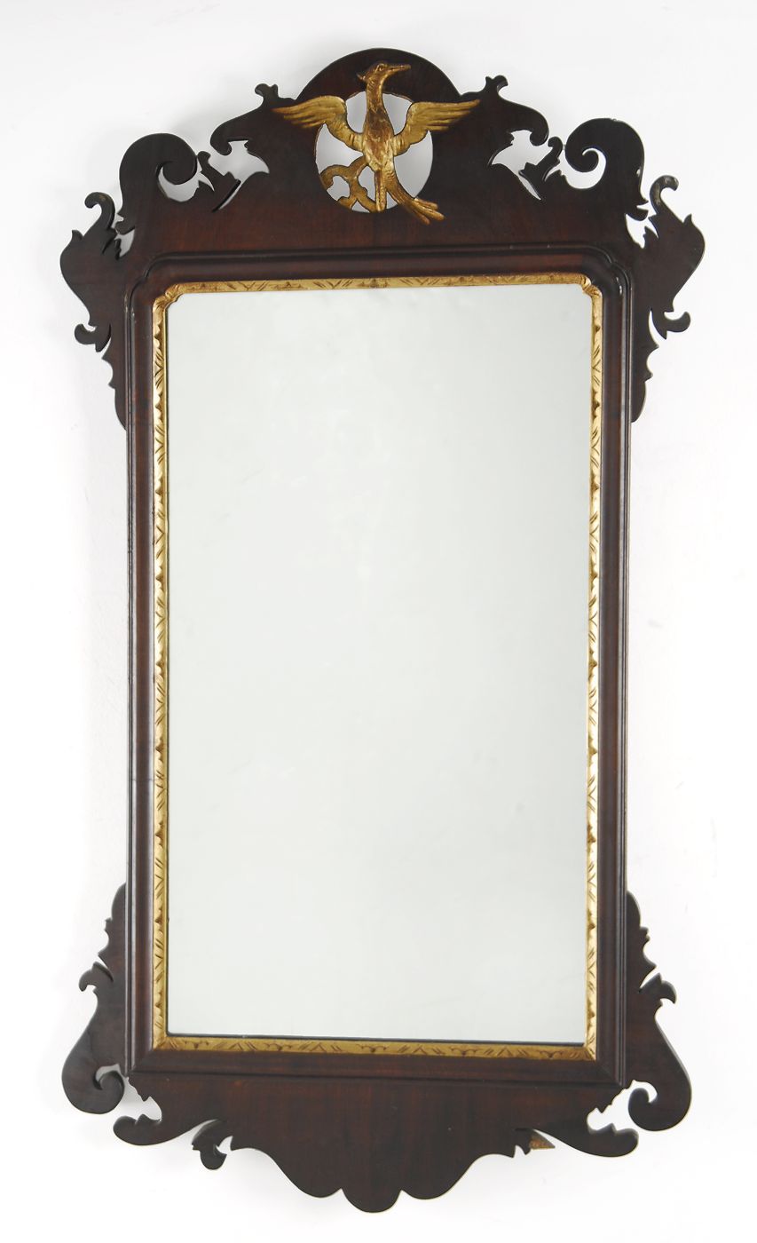 ANTIQUE AMERICAN CHIPPENDALE