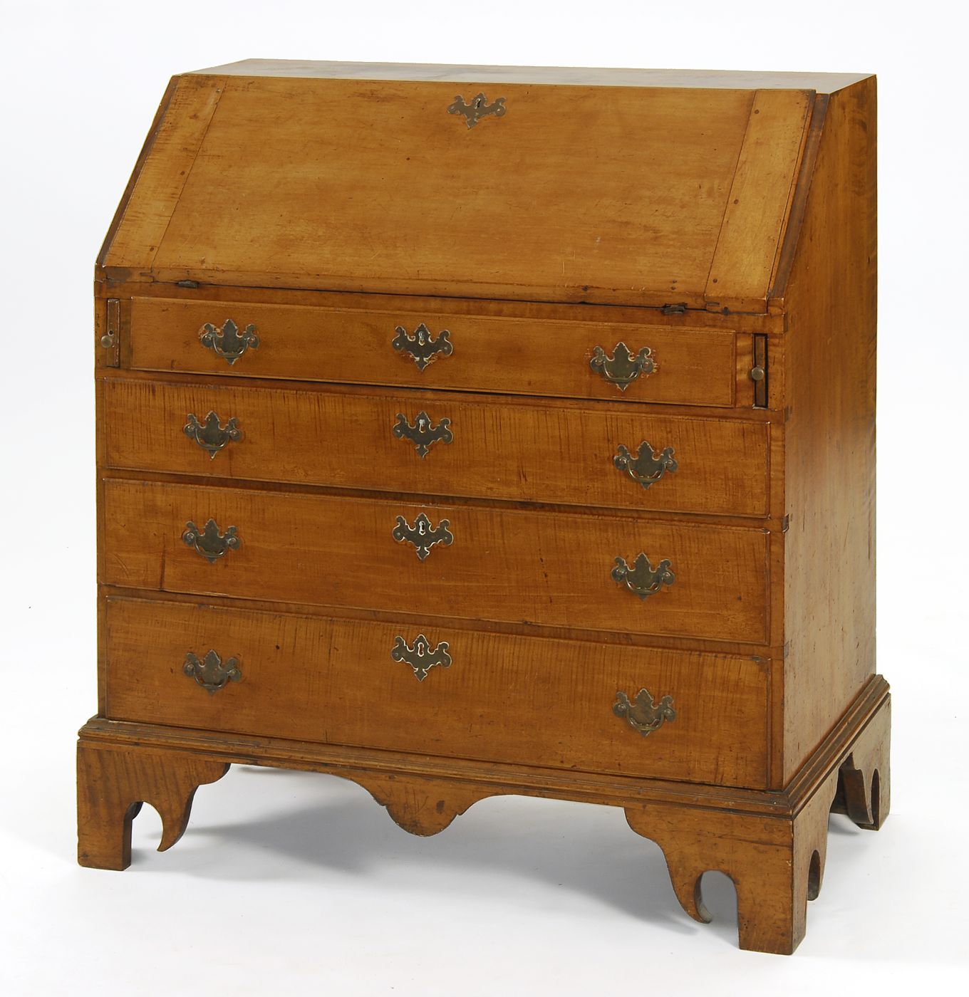 ANTIQUE AMERICAN CHIPPENDALE