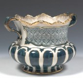 ANTIQUE AMERICAN ETRURIA MAJOL