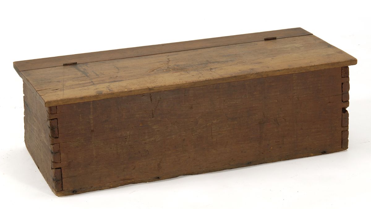 ANTIQUE AMERICAN LIFT-TOP