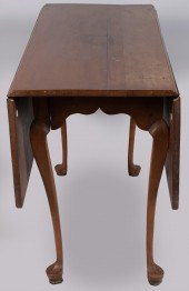 ANTIQUE AMERICAN QUEEN ANNE CH
