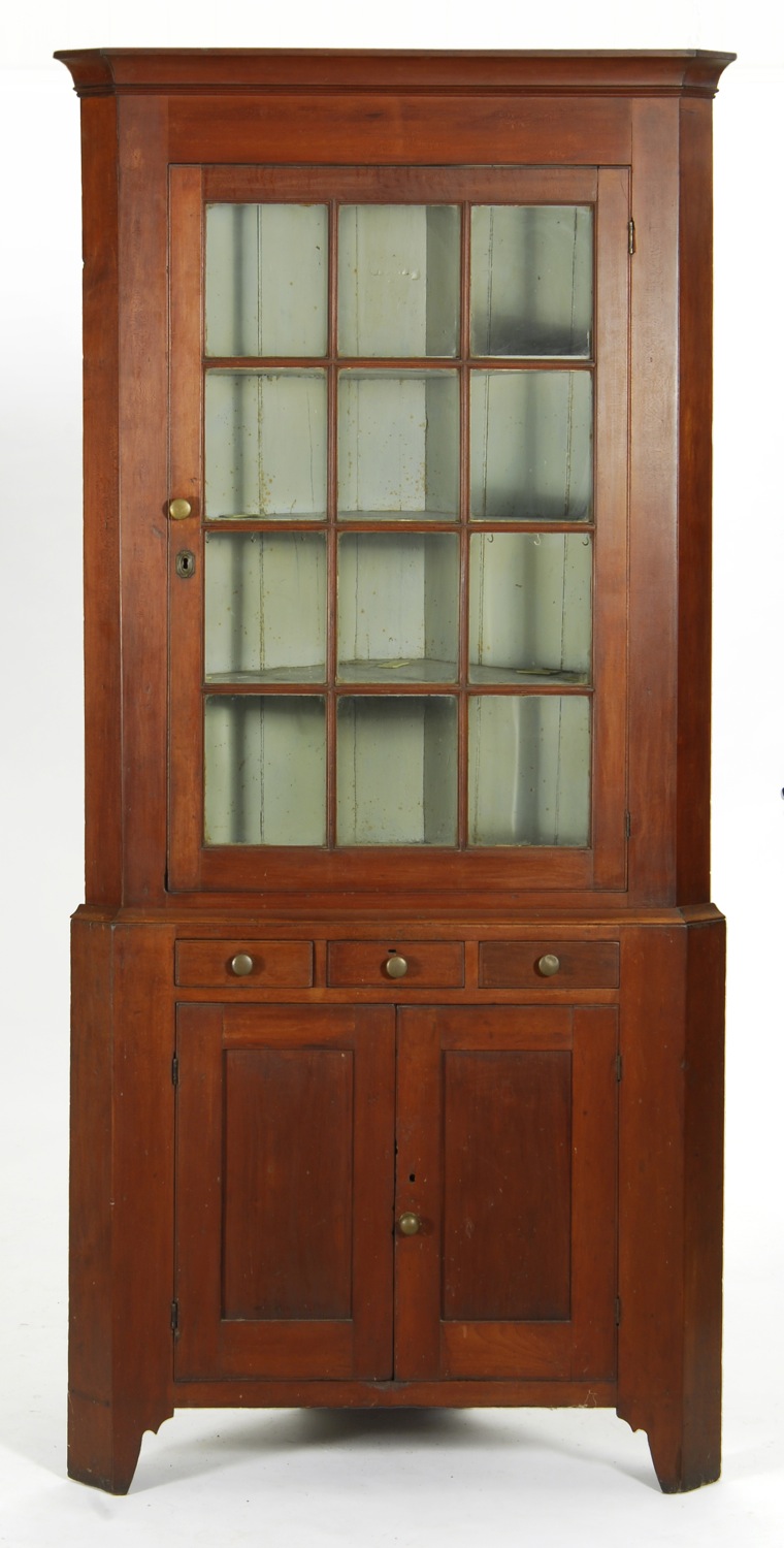 ANTIQUE AMERICAN TWO-PART CORNER