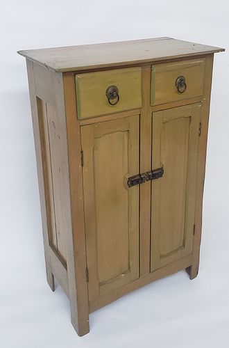 ANTIQUE AMERICAN YELLOW AND GREEN