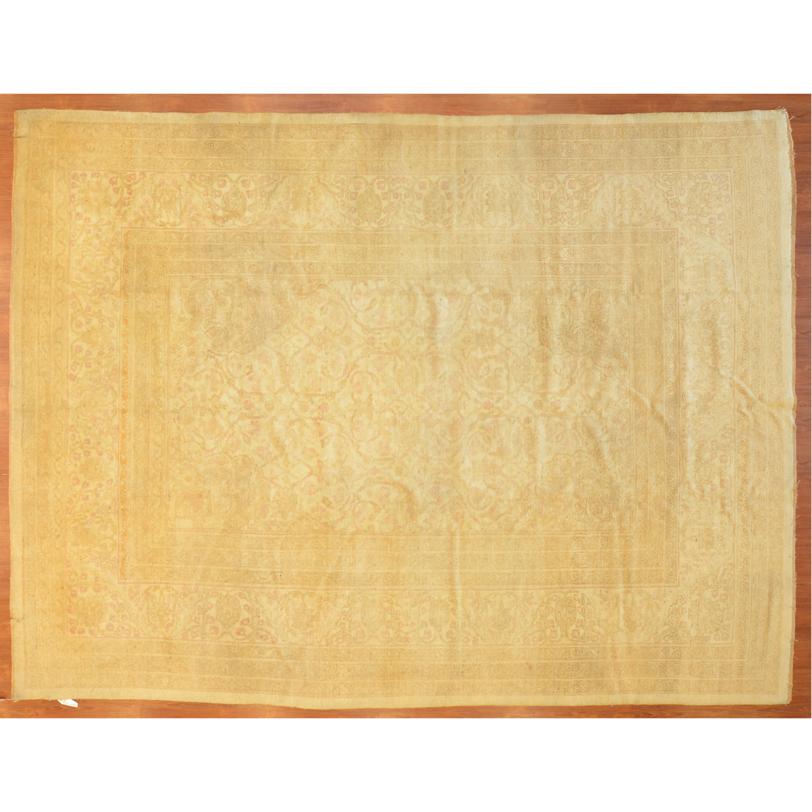 ANTIQUE AMRITSAR CARPET, PERSIA,