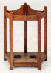 ANTIQUE ART &AMP; CRAFT OAK UM